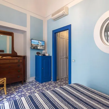 Casa Astarita 4*