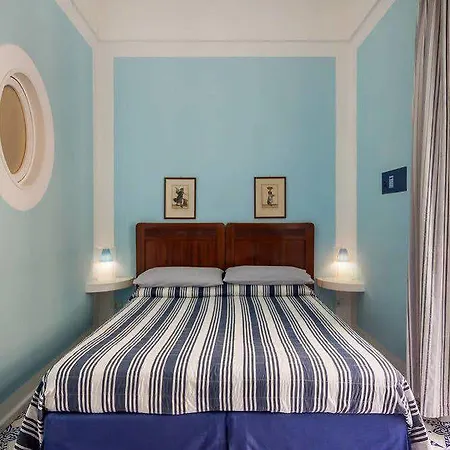 Guest house Casa Astarita 2*