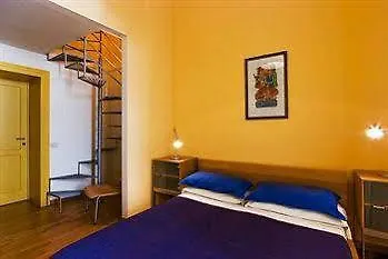 Guest house Casa Astarita 2*